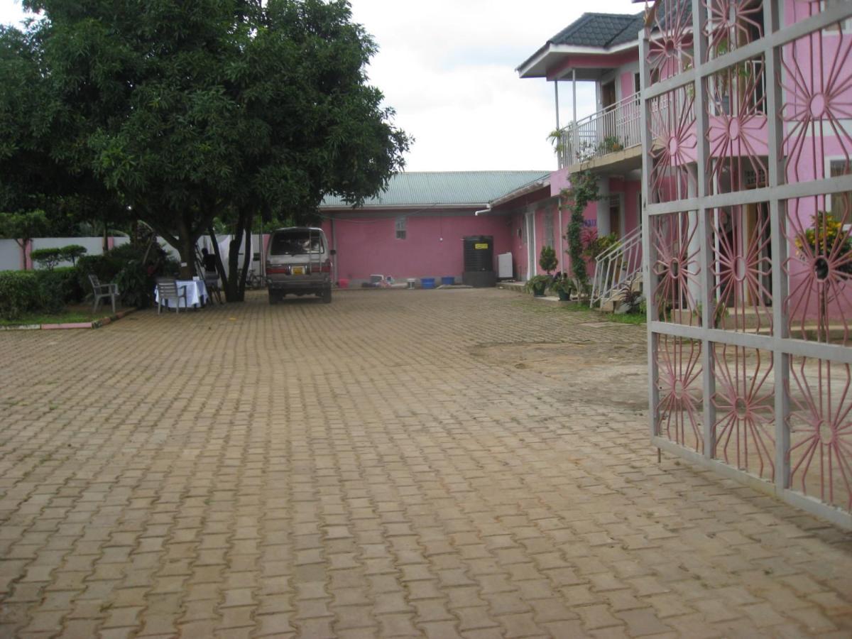 Our Home Mbale Zewnętrze zdjęcie